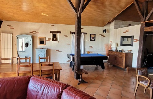 Montaigu-de-Quercy House | Typical Quercy single storey house, with heated pool
