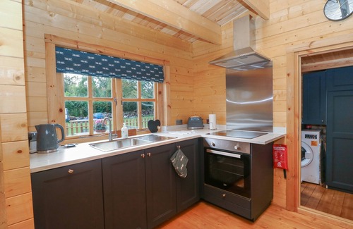 Sleaford Cottage | TYTHE LODGE, family friendly, character holiday cottage in Heckington
