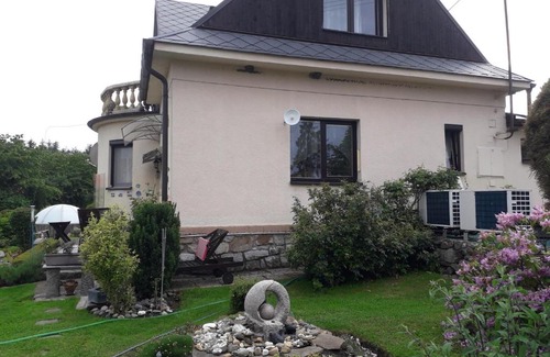Bohutin Apartment | U lesa