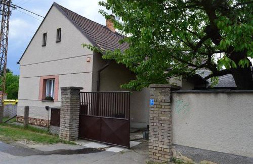 Zadni Treban House | U Lokálky