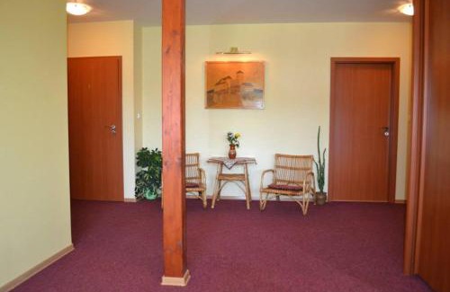 Rovensko pod Troskami House | U Rozhovoru