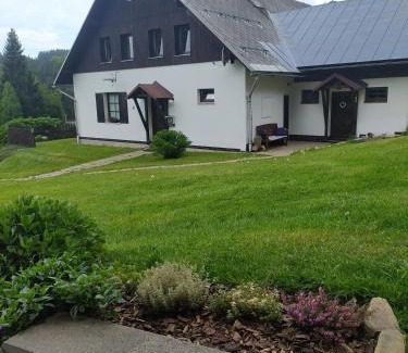 Paseky nad Jizerou House | U Tomíčků