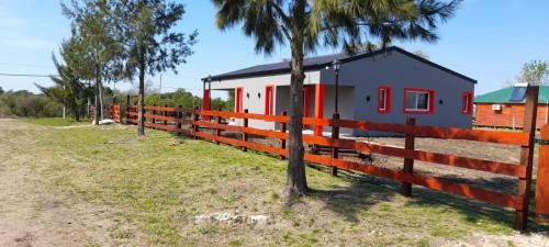 Concepcion del Uruguay House | UBUNTU