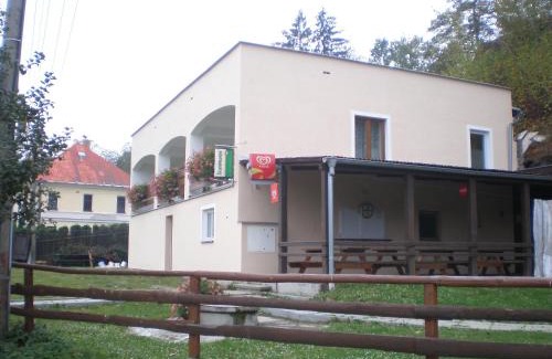 Dobronice u Bechyne Apartment | Ubytování Pod hradem Dobronice 111