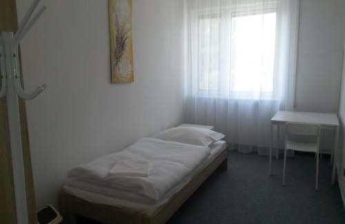 Hodonin Hostel | Ubytovna Kubra