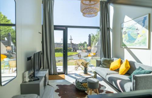 Sehestedt House | ufer75 Tiny Lodges am Nord-Ostsee-Kanal in Sehestedt
