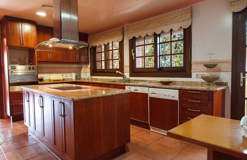 Botarell Villa | UHC VILLA BOTARELL with large garden and private pool