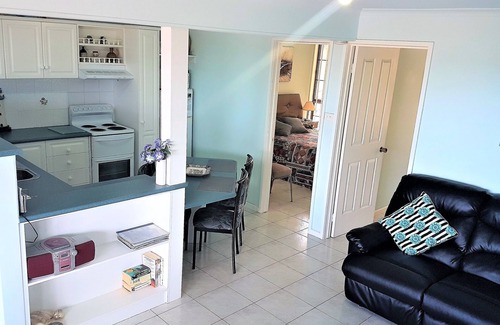 Safety Beach House | ULTIMATE BEACH FRONT HOLIDAY !