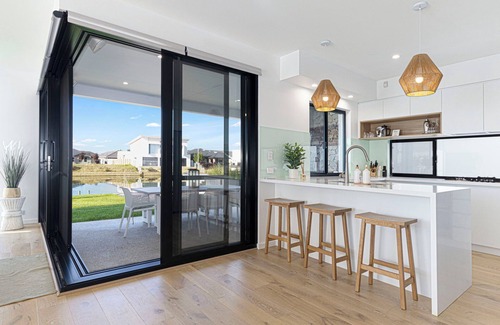 Geographe House | Ultimate luxury on the canal