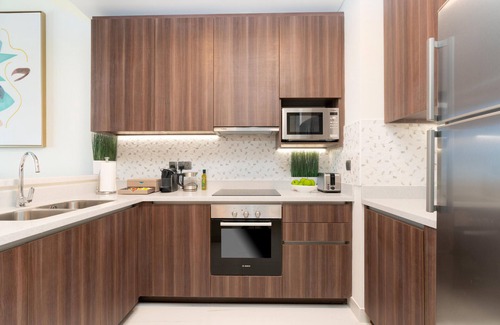 Al Sufouh 2 Apartment | Ultimate Stay/4 Beds/Avani/next to the Palm