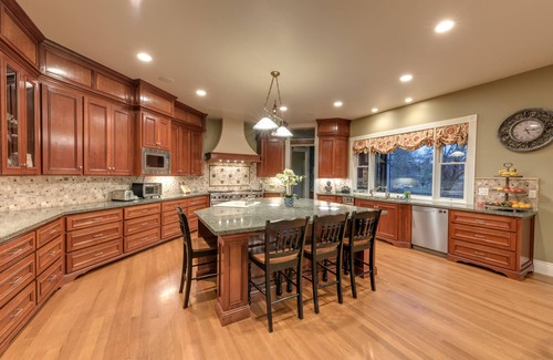 Shingle Springs House | Ultra Exclusive Estate on Swan Lake