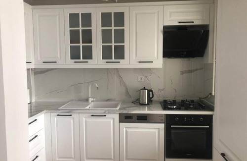 Pendik Apartment | Ultra Lux Apartment Beside Metro and Sabiha Gökçen Airport