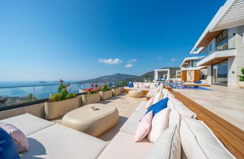 Kalkan Villa | Ultra luxurious magnificent sea view villa in Kalkan Kalamar bay 2