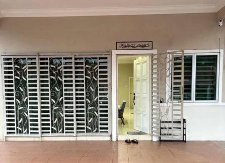 Batu Gajah House | Ummu Homestay 03
