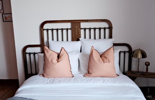 Le Cateau-Cambresis Bed & Breakfast | Un air de campagne à Baudival