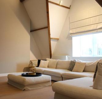 Tilff Apartment | Un Toit sur les Monts