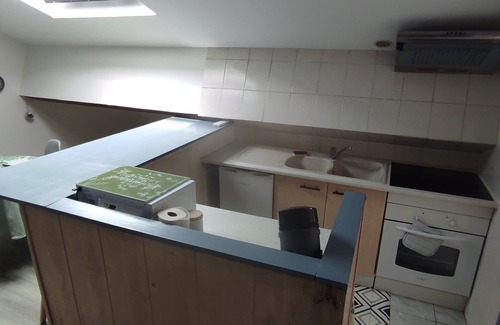 Maraussan Apartment | Under the roof