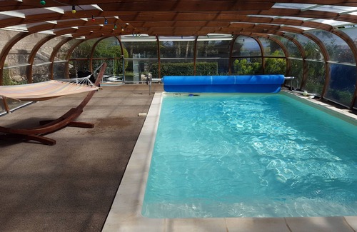 La Cresse House | Une Piscine Chauffée et Couverte Un SPA 6 Places