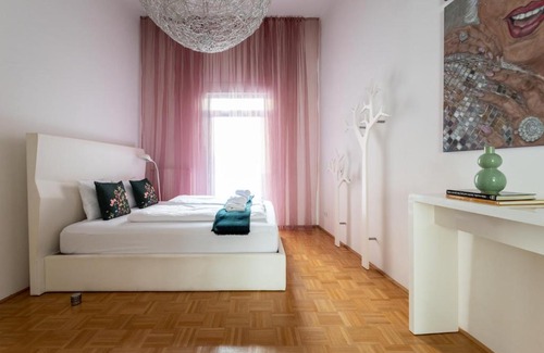 Mariahilf Apartment | Unique 1BR Oasis Near Subway by HM