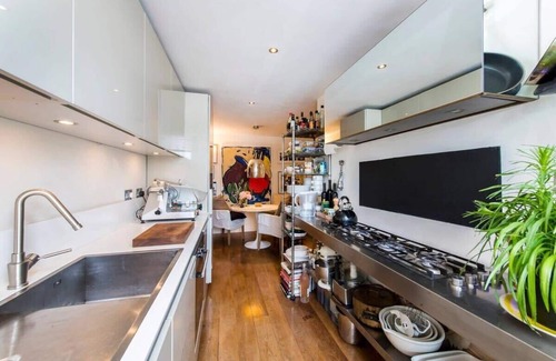 Colville Apartment | Unique 2bed Apartment, Portobello Rd