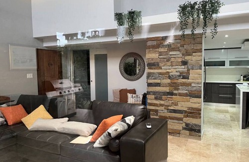 Rio Villa | Unique and Luxurious 5 Bedroom Mansion