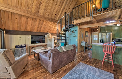 Camano Island Cabin | Unique Camano Cabin w/Mountain + Water Views