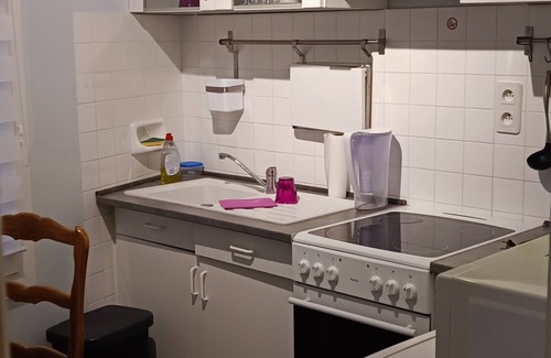 Ansignan Apartment | Unique, comfortable apartment with beautiful view, quiet location.