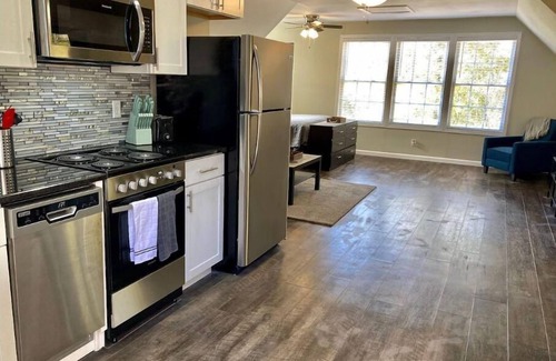 South View House | Unique Creekside 2 acre property in Hope Mills, NC