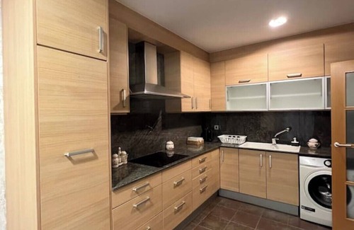 Sant Feliu de Llobregat House | Unique home very close to Barcelona. Ideal house for groups or families