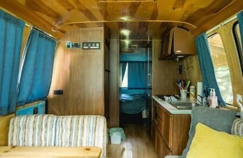 Durham Region House | Unique Glamping RV on 100 acres 1 hr from Toronto