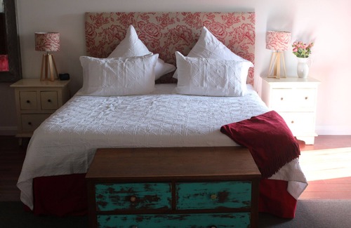 Earlston Bed & Breakfast | Unique Luxury Farmstay