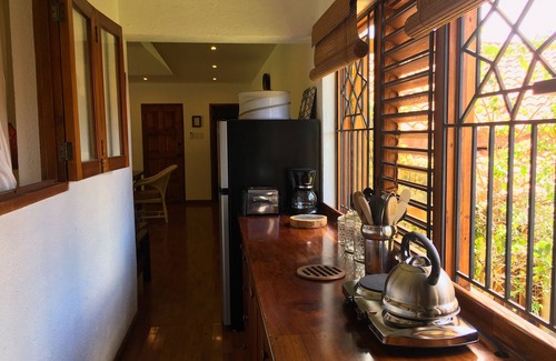 Jack's Hill Apartment | Unique & private 1-bedroom garden suite