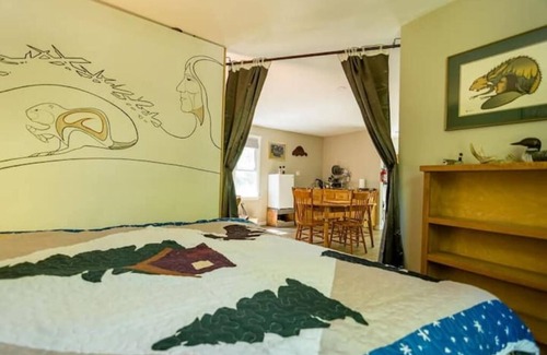 Durham Region Cabin | Unique Private Lodge one hour from Toronto.