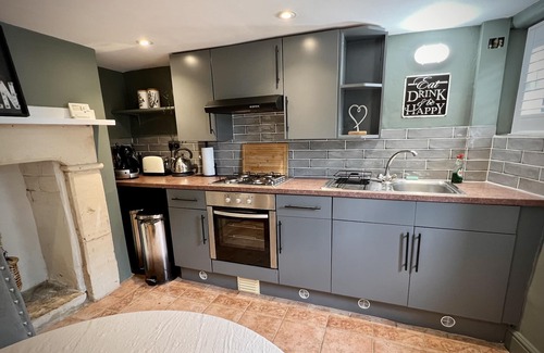 Cheltenham House | Unique & Stylish Town House, central Cheltenham