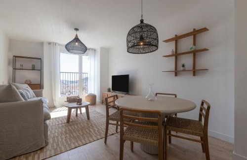 Palma-Palmilla Apartment | Unique Three-Bedroom Apartment in the Heart of Malaga
