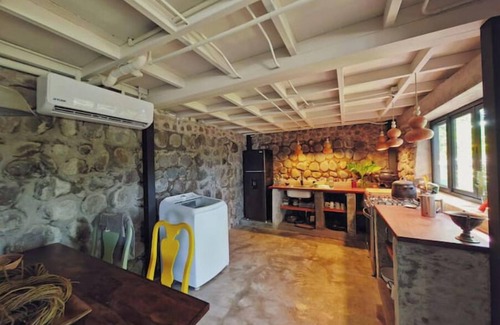 El Zonte House | Unique Tiny House-best Beach in El Zonte