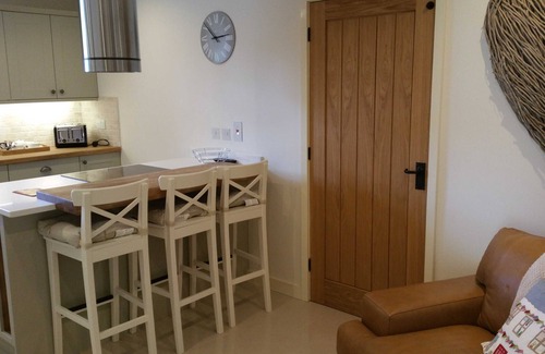Forsbrook Cottage | Unit 1 Dove Farm Barns