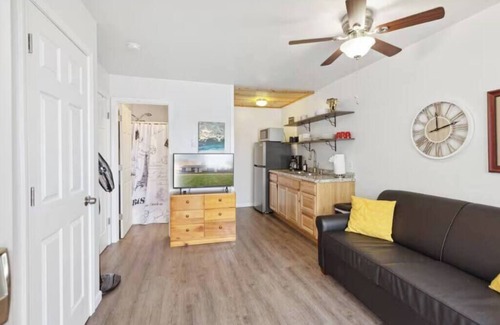 Long Lake Cabin | Unit 1 Long lake-Lakefront-2 BR