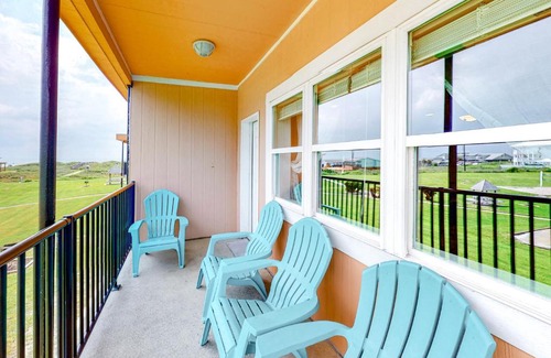Port Aransas Apartment | Unit 32, Island Retreat Resort