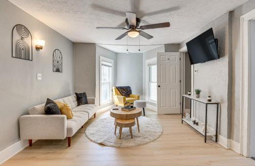 Downtown Akron House | University of Akron Retreat Dogs Welcome!