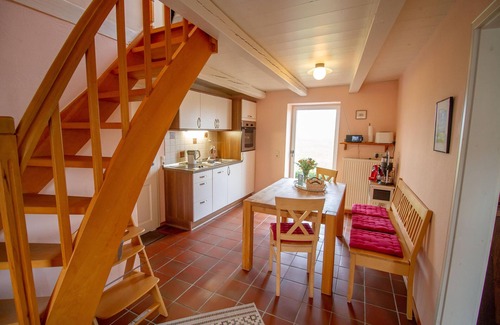 Freepsum House | Unser Ferienhaus Utkiek ist ein Historisches Gebäude das wir 2011 mit Viel Liebe