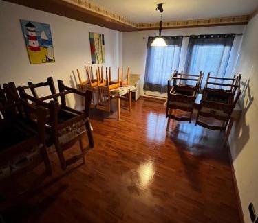 Adelebsen Apartment | Unterkunft Güntersen nahe Göttingen