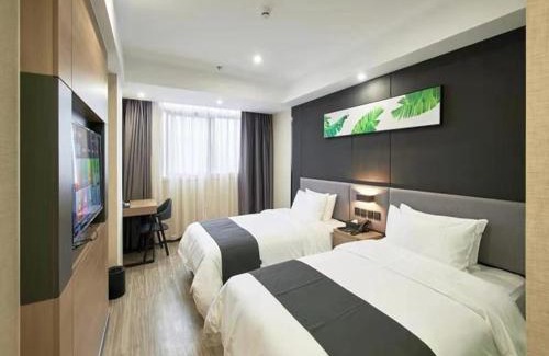 Tongshan County Hotel | Up And In Hubei Xianning Tongshan County Building Material Market