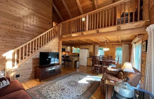 Wetmore House | UP Badger Den