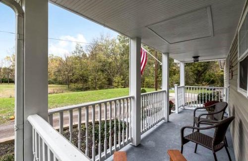 Loveland House | Updated 3bd Cottage on Bike Trail w/River access!