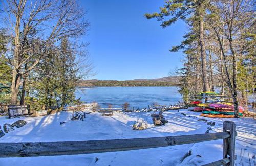 Bristol House | Updated Bristol Lakehouse with Kayaks and Beach Access