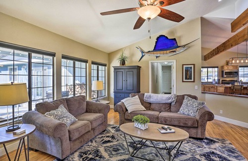 Cottonwood House | Updated Cottonwood Home w/Patio & Fire Pit!