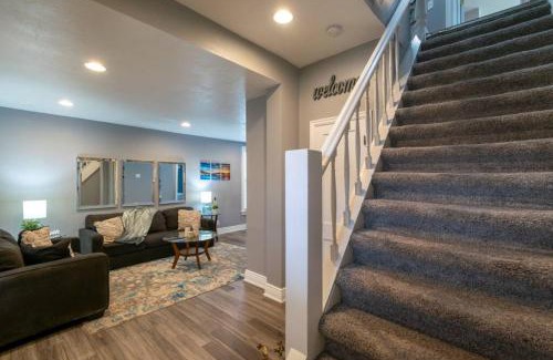 Great Falls House | Updated Great Falls Home with Fire Pit