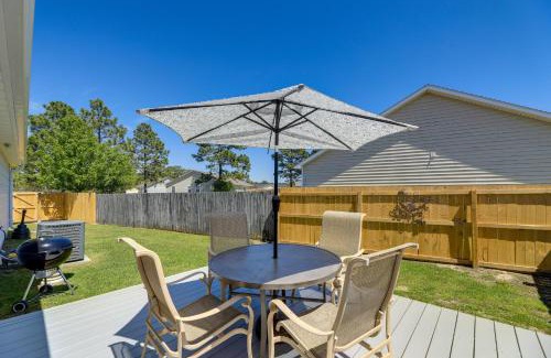 Hubert House | Updated Hubert Vacation Rental 5 Mi to Beaches!