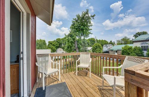 Natrona House | Updated New Kensington Home with Deck 22 Mi to PGH!